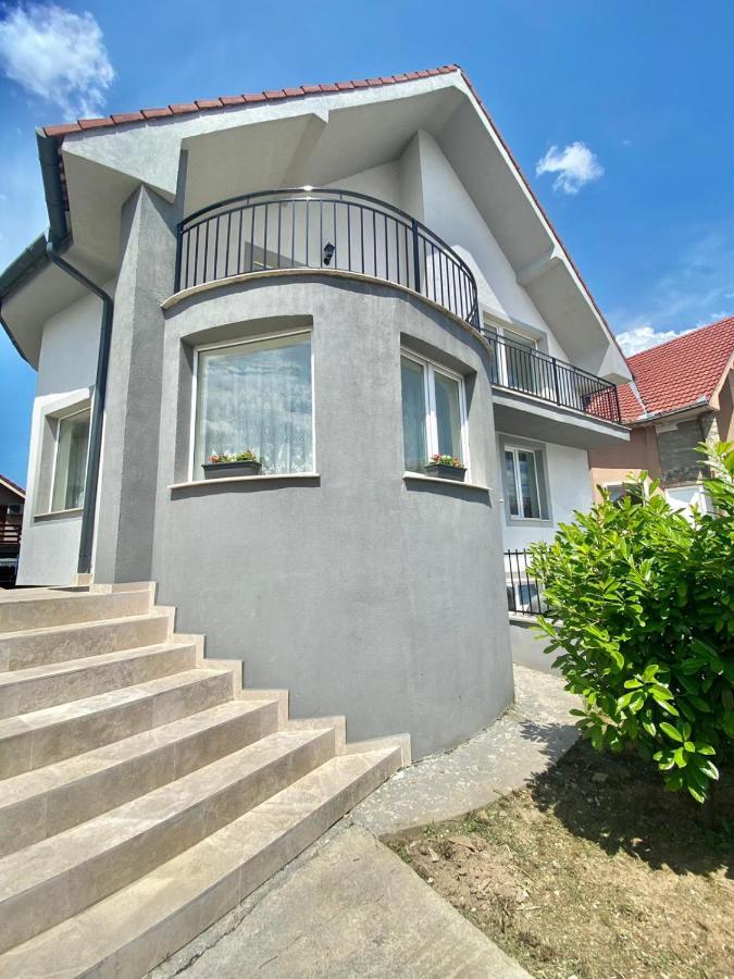 Anca'S Home オラデア エクステリア 写真